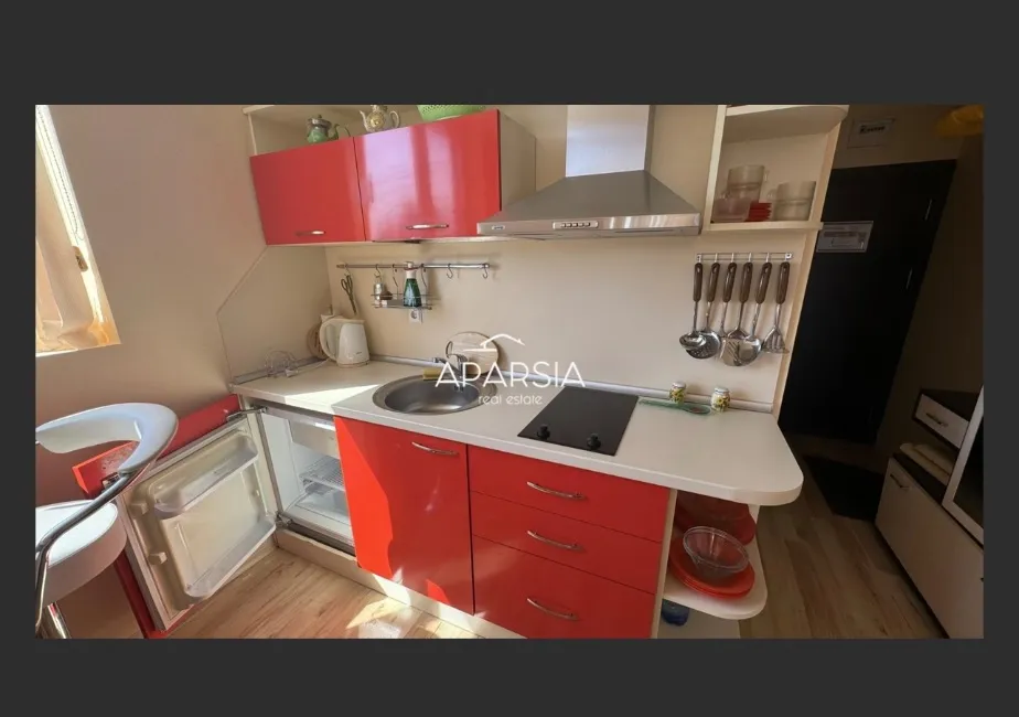 Mieszkanie Na sprzedaż - 8240 Slnečné pobrežie  BG Image 1