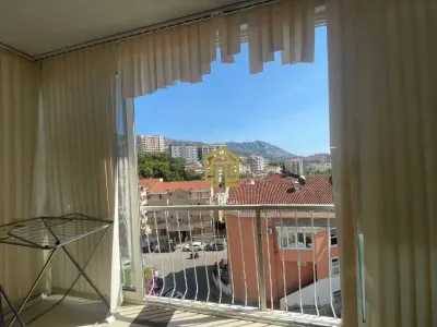 Mieszkanie Na sprzedaż 85310 Budva ME