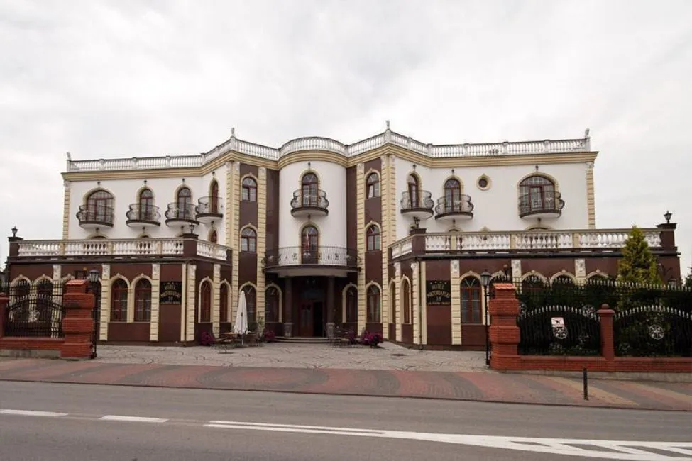 Nieruchomość komercyjna Na sprzedaż - 05-600 Grójec PL Image 4