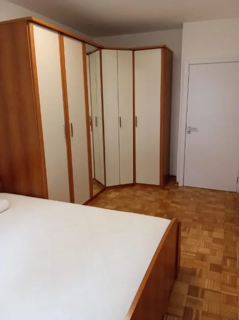 Nieruchomość komercyjna Na sprzedaż - 11077 Sumatovacka Vracar Beograd stan sa stanarima RS Image 8
